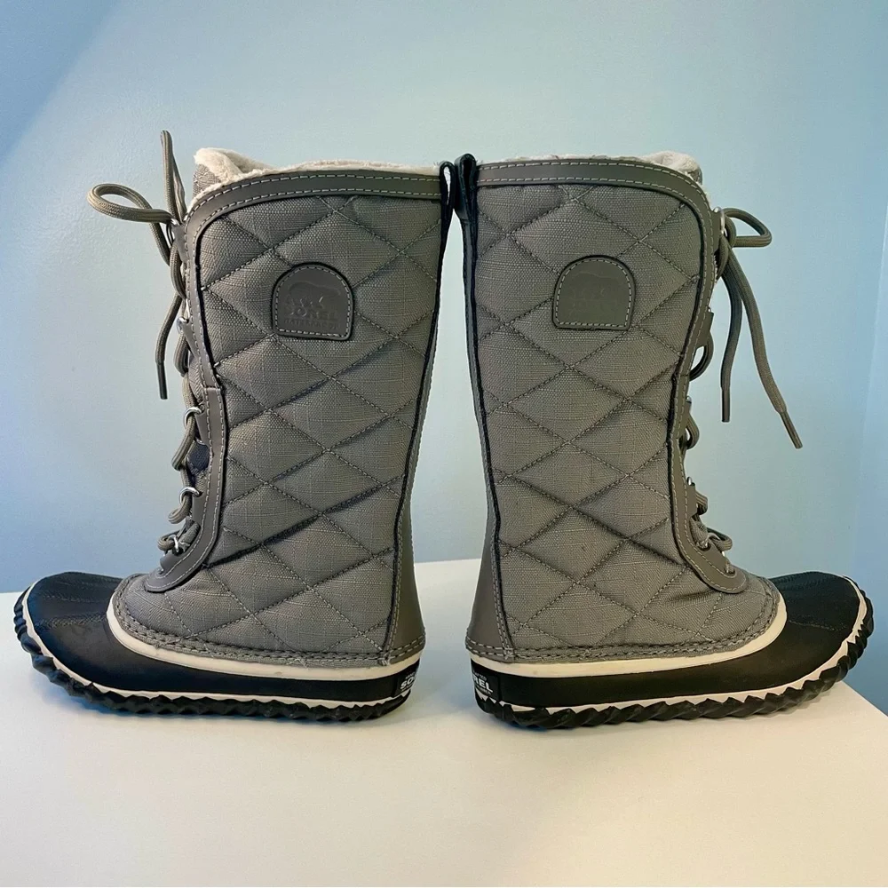 SOREL Out N About Gray Tall Lace Up Quilted Lined Snow Boots Size 5
